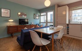 Central London Stylish 4 Bedroom Apartment